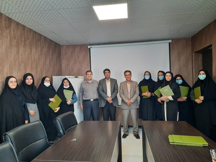 جلسه اهدا گواهی های پایان دوره طرح کووید 